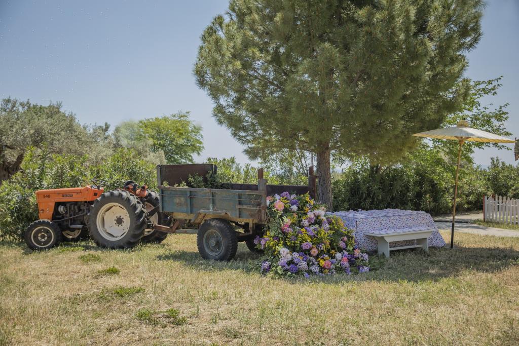 A Countryside christening - Image 0