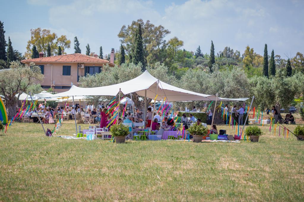 A Countryside christening - Image 29