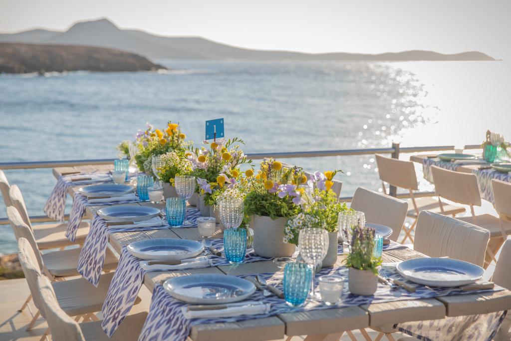 N&G Antiparos wedding - Image 33