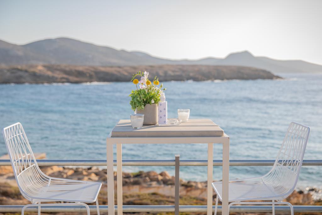 N&G Antiparos wedding - Image 14