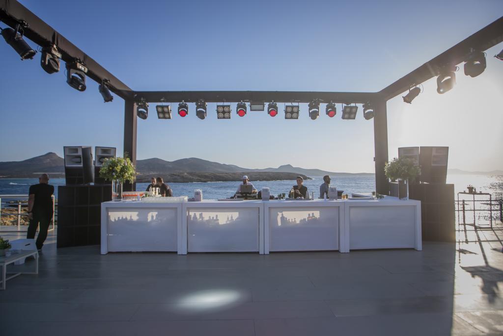 N&G Antiparos wedding - Image 49