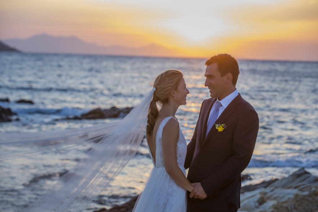 N&G Antiparos wedding - Image 28