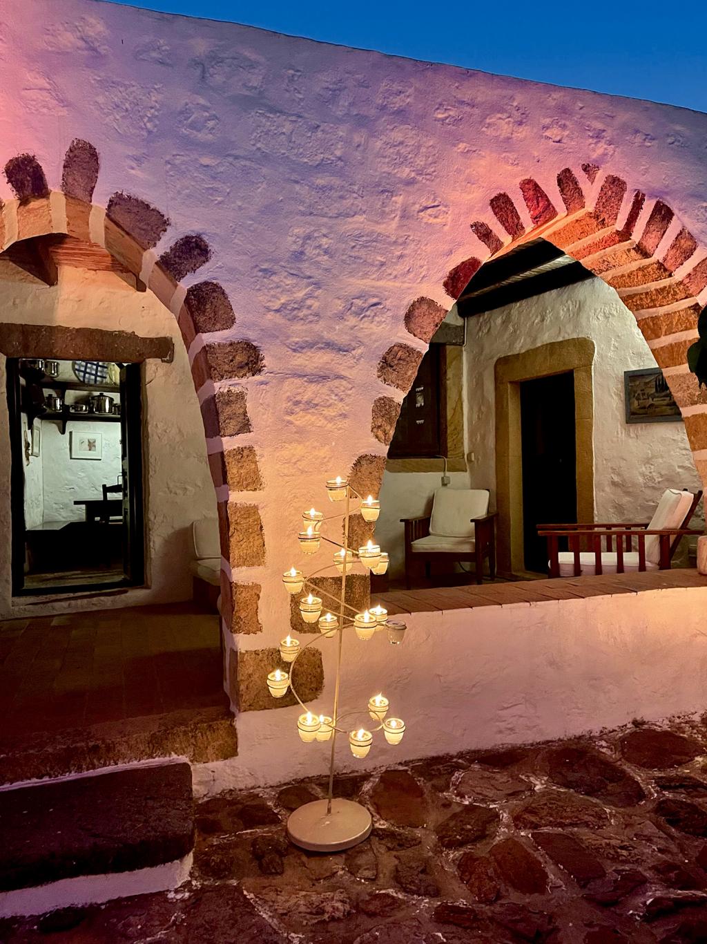 N&J Patmos wedding - Image 21