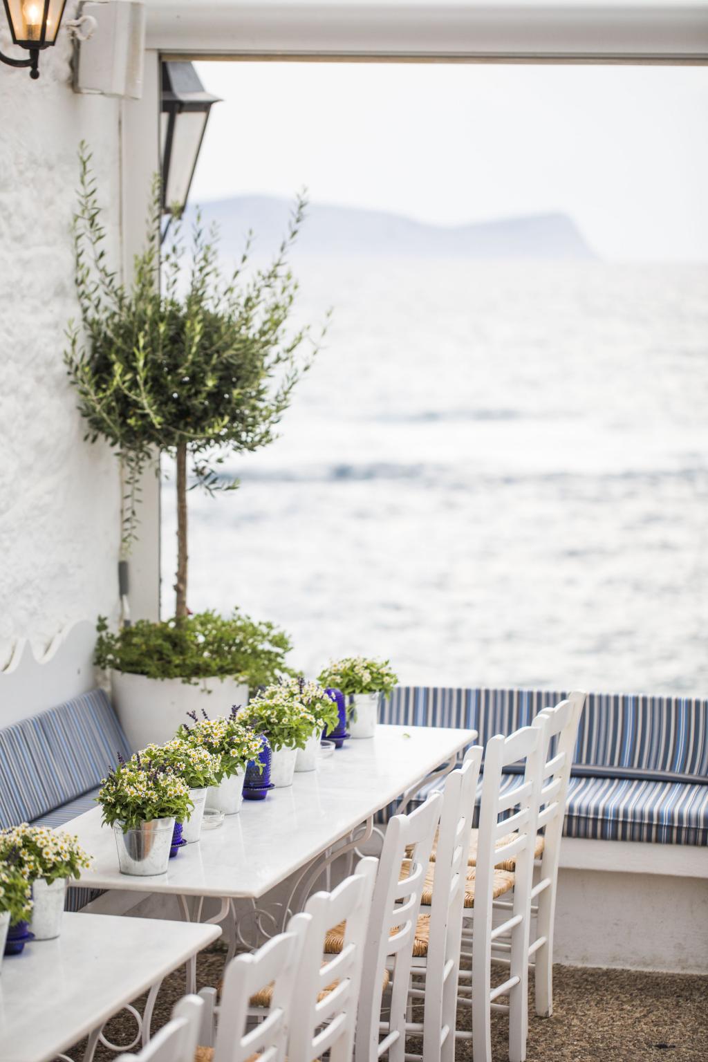 L&T Spetses pre-wedding - Image 1
